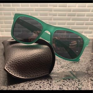 Ray Ban Justin Green Rubber